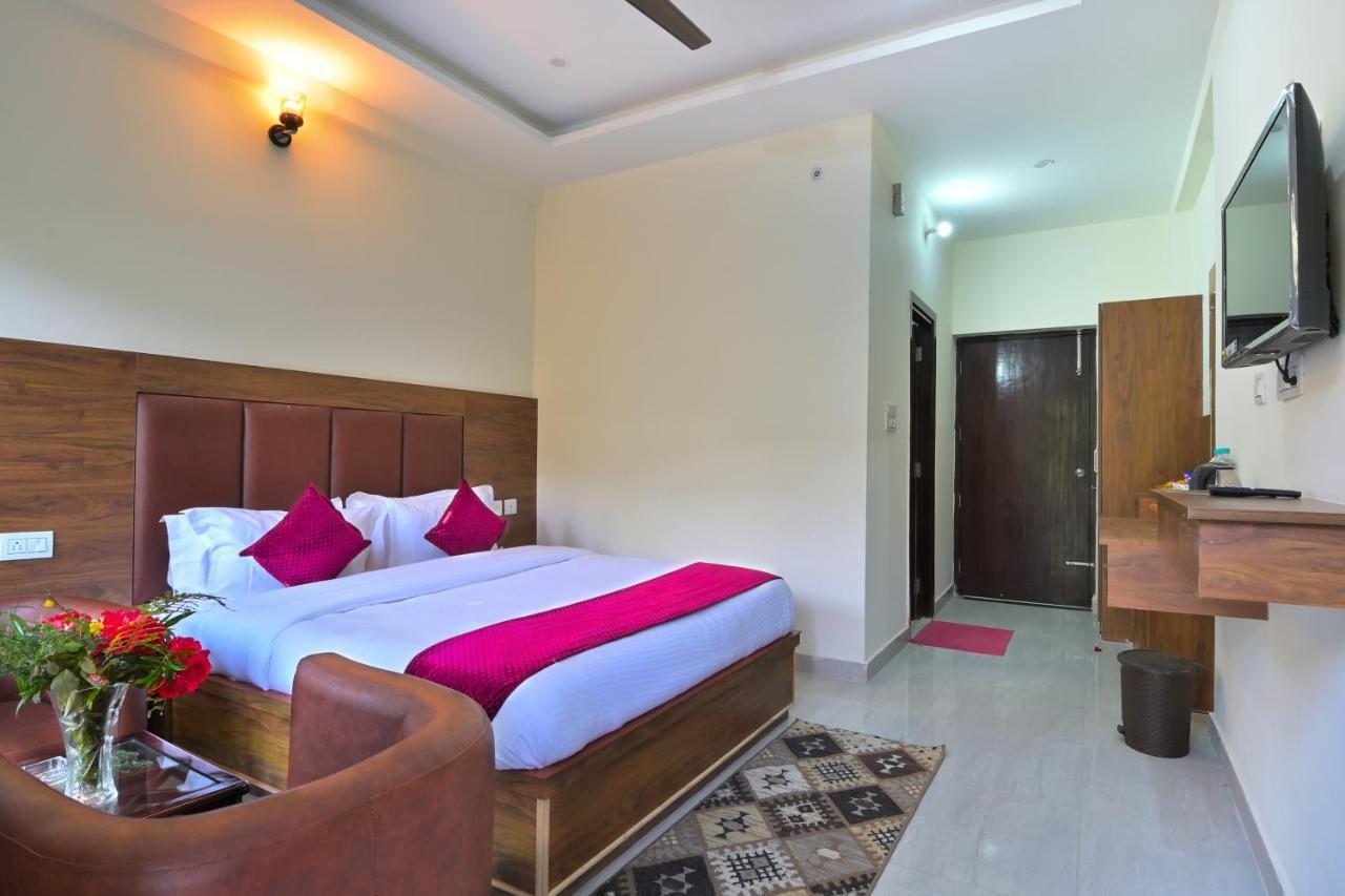La Riqueza Dhanolti View # Near To Eco Park & Surkanda Devi Temple # Mountain View Rooms With Balcony # Big Parking # Customer Favourite Hotel Dhanaulti Εξωτερικό φωτογραφία
